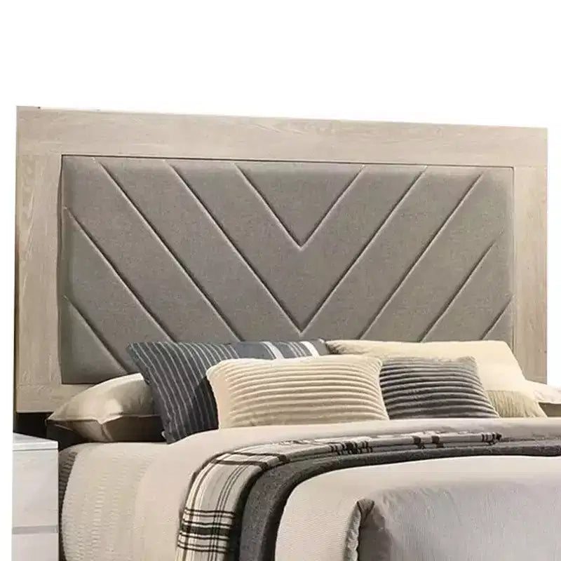 Letto matrimoniale king size imbottito, testiera trapuntata grigia, bianco crema