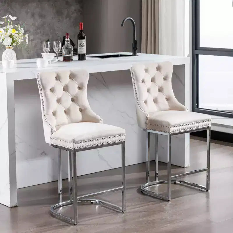 Sgabello da bancone in velluto da 26" con schienale trapuntato e base in metallo cromato