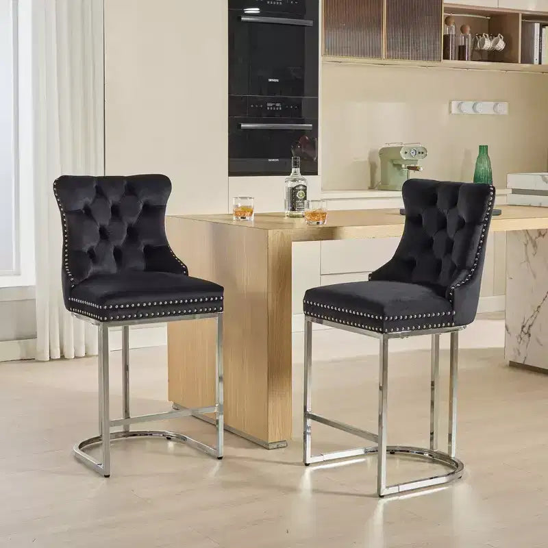 Sgabello da bancone in velluto da 26" con schienale trapuntato e base in metallo cromato